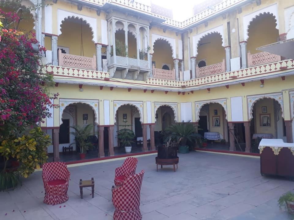 Bassi Fort Palace Chittorgarh Екстер'єр фото