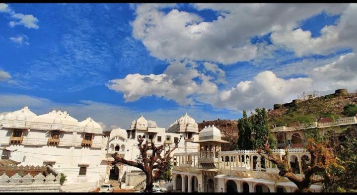 Bassi Fort Palace Chittorgarh Екстер'єр фото